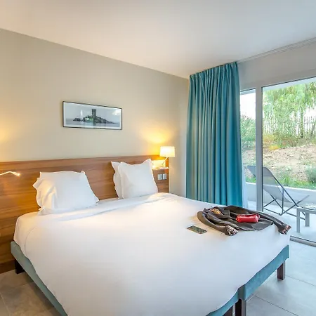 Sowell La Hotel Saint-Raphaël