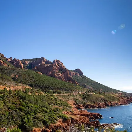 Ξενοδοχείο Sowell La 4*