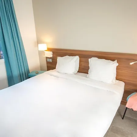 Hotel Sowell La 4*