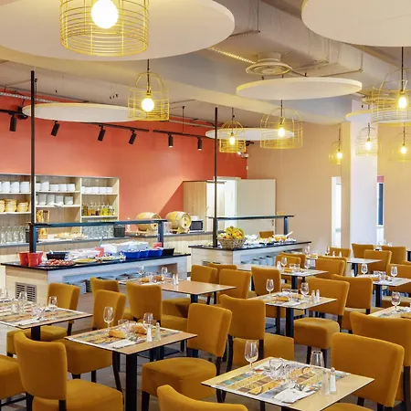 Sowell La Hotel Saint-Raphael (Var)