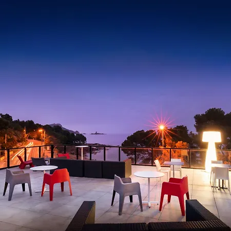 Sowell La 4* Saint-Raphael (Var)