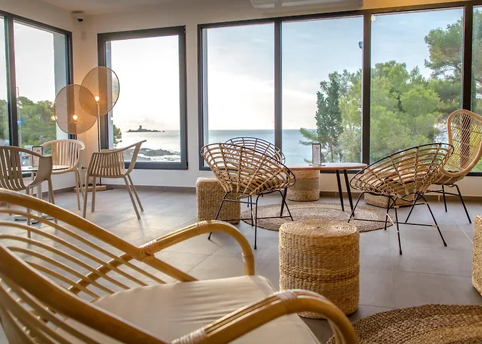 Sowell La Отель 4*