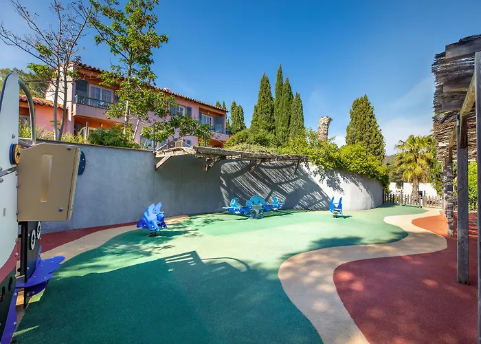 Sowell La Отель Сен-Рафаэль