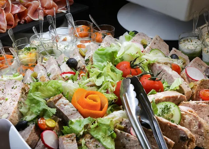 Sowell La Отель Сен-Рафаэль