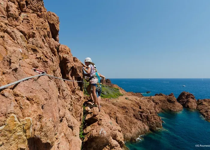 Sowell La 4* Сен-Рафаэль